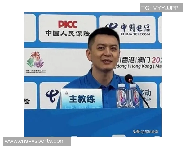 杨鸣赞新疆队表现出色在人员紧缺情况下依然展现强大实力